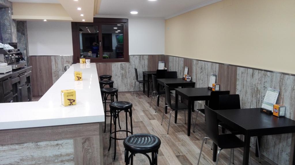 Hostal Nuevo Alonso Bembribe Luaran gambar